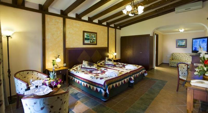 Kamelya World Vacation Club